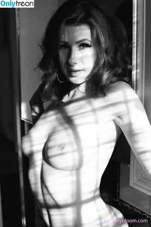 Abigale Mandler / abigalemandler nude photo #0169