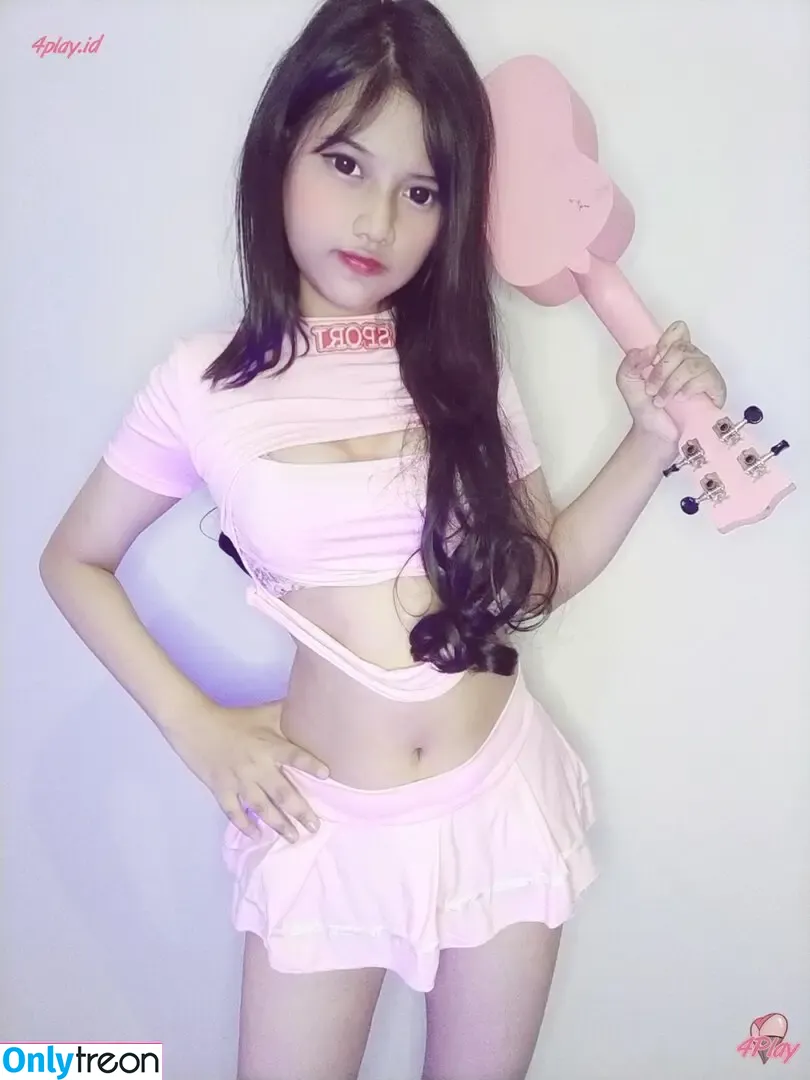 Acay Nabila nude photo #0027 (Billahasibuann / Nabila Hasibuan)