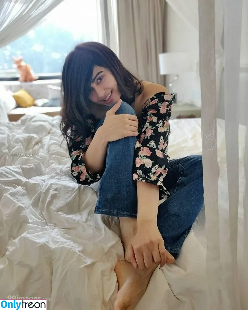 Adah Sharma голая photo #0015 (adah_ki_adah)