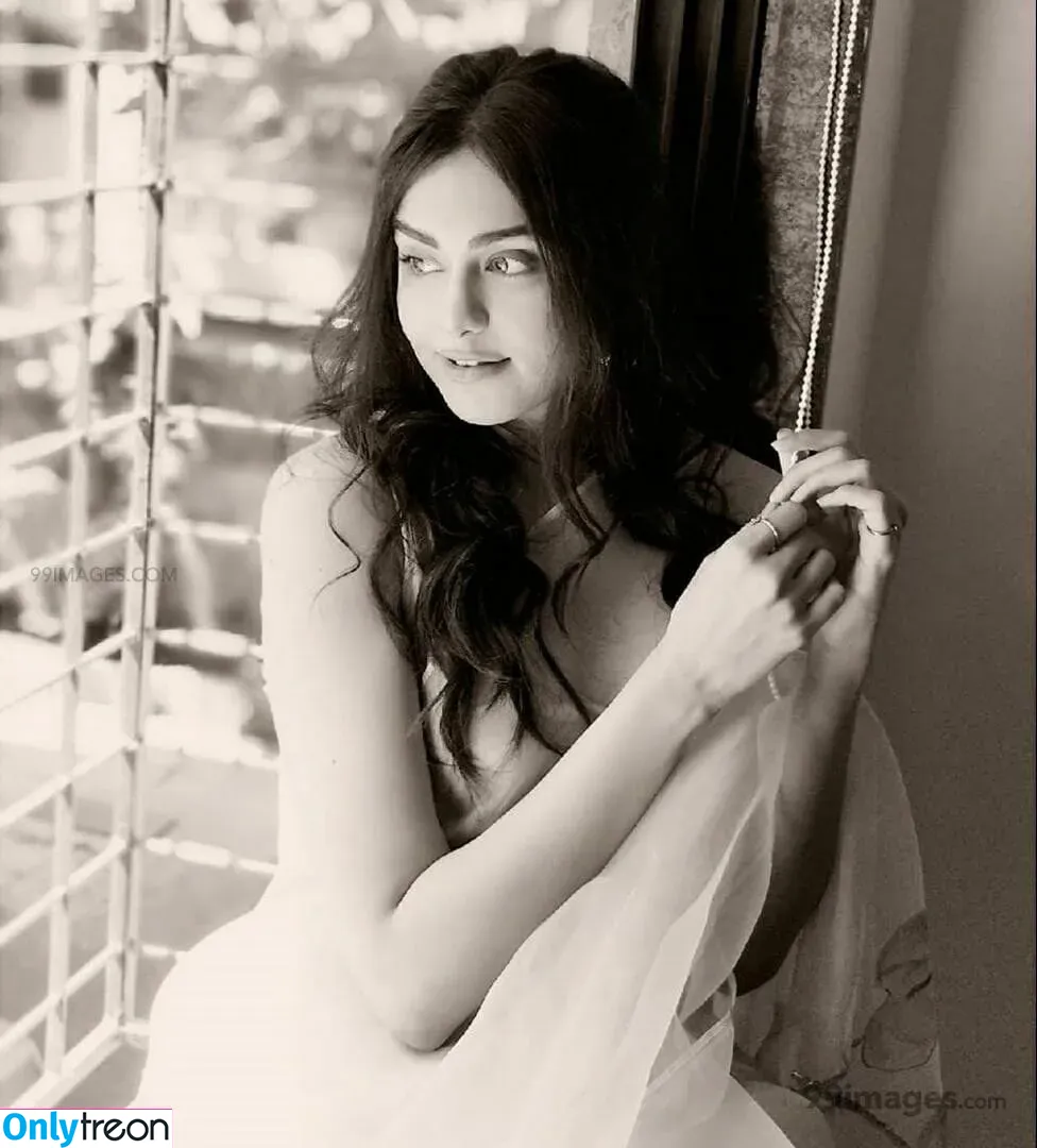Adah Sharma голая photo #0071 (adah_ki_adah)