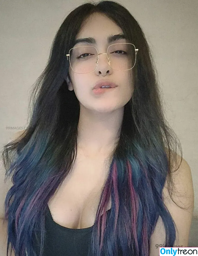 Adah Sharma голая photo #0091 (adah_ki_adah)