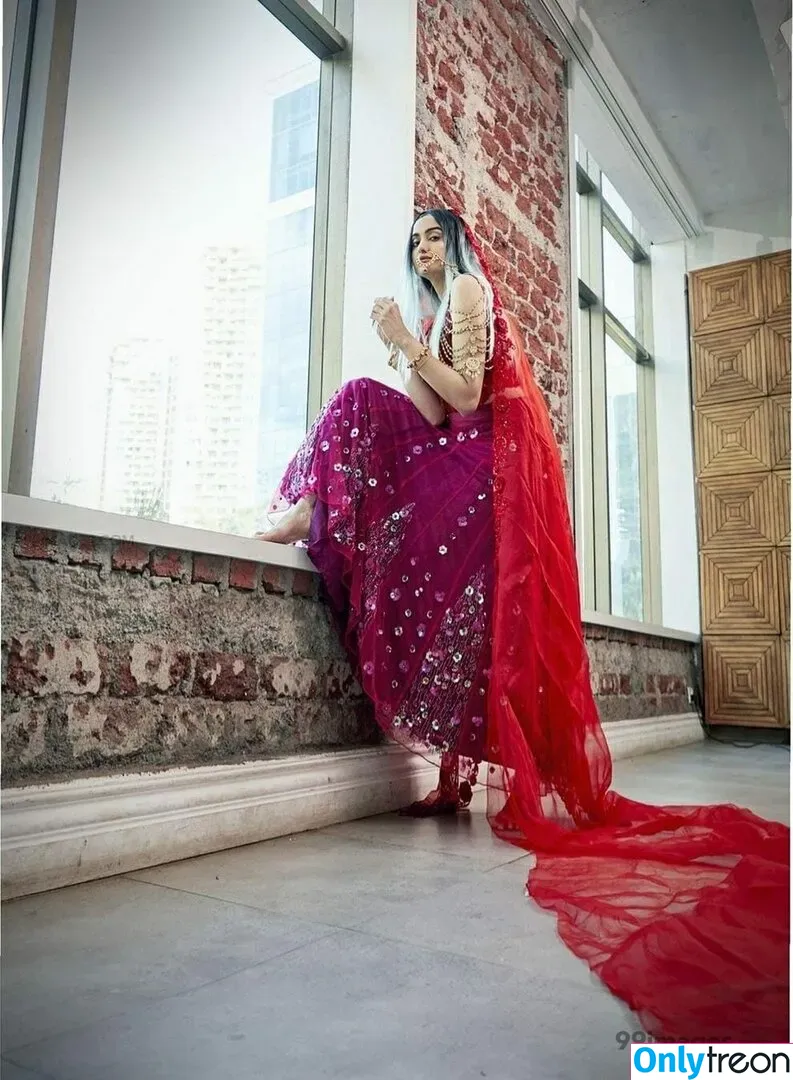 Adah Sharma голая photo #0097 (adah_ki_adah)