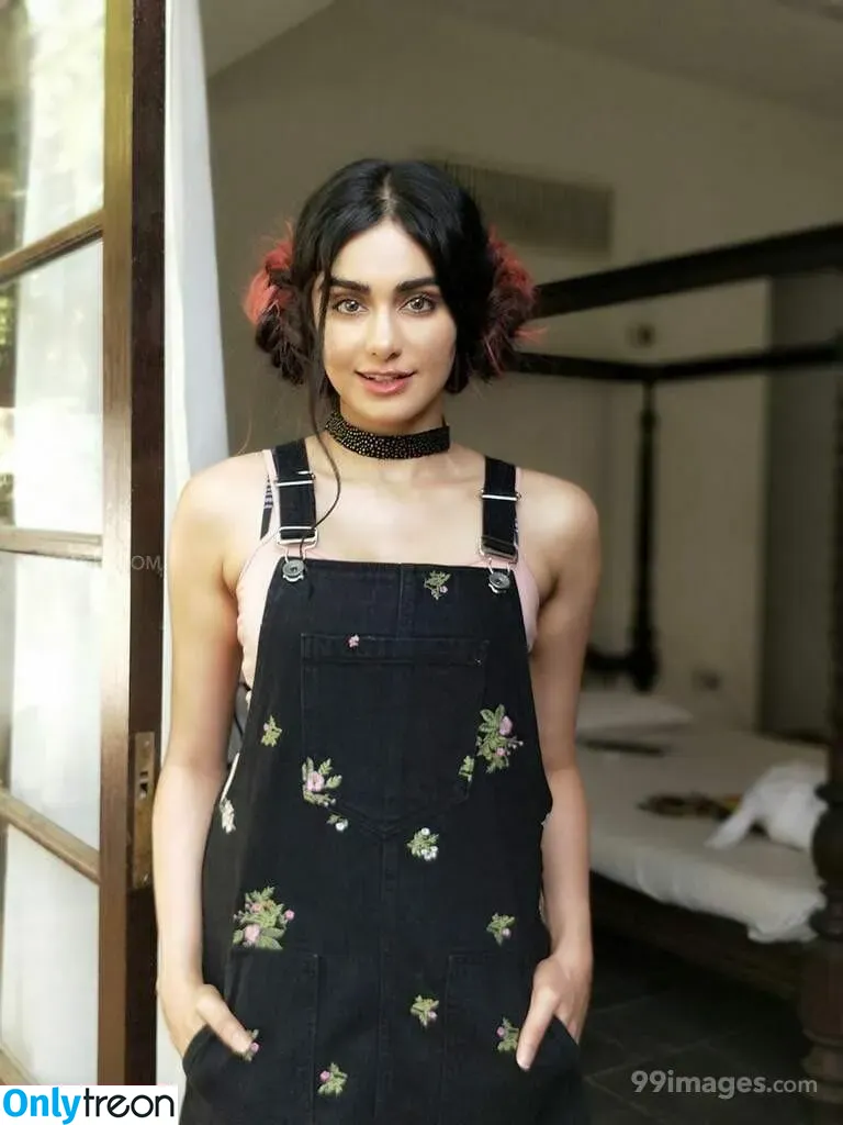 Adah Sharma голая photo #0100 (adah_ki_adah)
