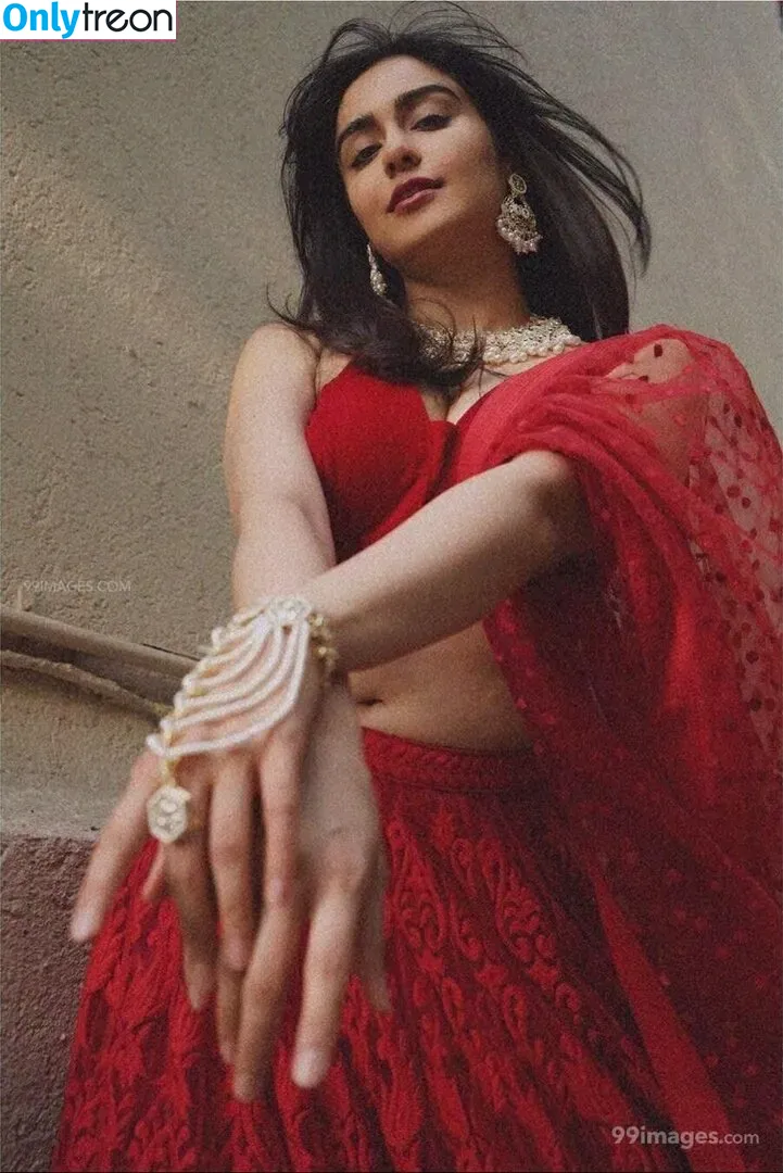 Adah Sharma голая photo #0123 (adah_ki_adah)