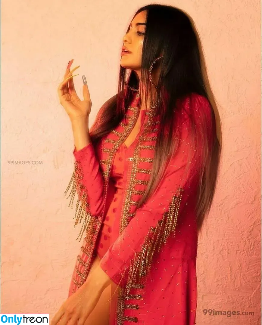 Adah Sharma голая photo #0185 (adah_ki_adah)