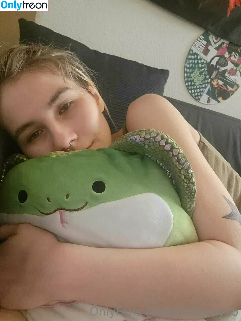 adalindgrayxo nude photo #0145 (adelinegray)
