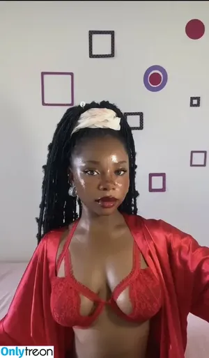 Adaoflondon / ada_london_ / onlyfans nude photo #0012