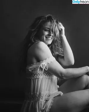 Addictingginger / addicting.ginger.xx / rooz.lauva / rooz.vulpes nude photo #0009