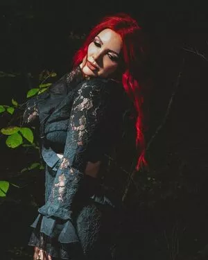 Addie Nicole Amick / Halocene / addienicoleamick фото голая #0538