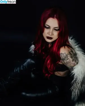 Addie Nicole Amick / Halocene / addienicoleamick фото голая #0594