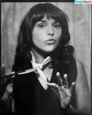 Addie Sartino / The Greeting Committee / iamaddie nude photo #0004