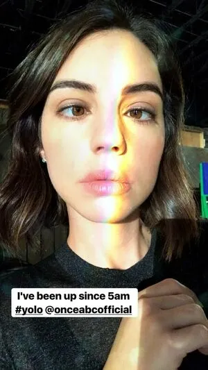 Adelaide Kane / adelaidekane фото голая #0070