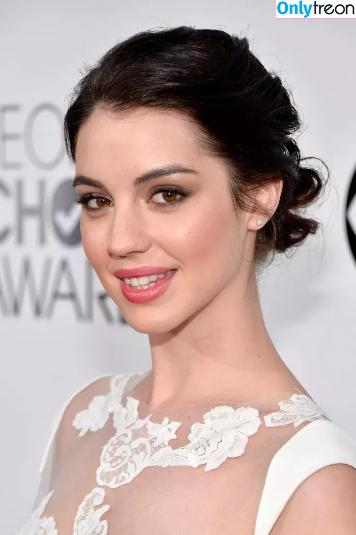 Adelaide Kane голая photo #0246 (adelaidekane)