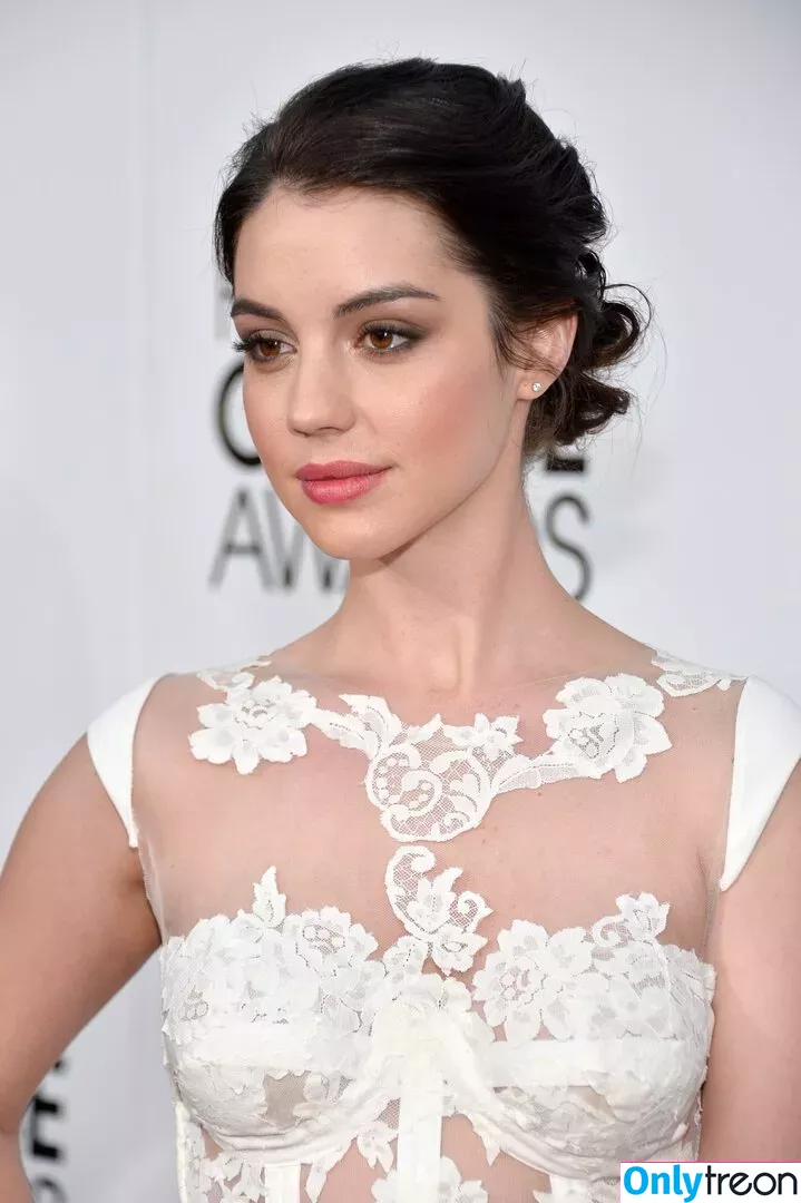 Adelaide Kane голая photo #0247 (adelaidekane)