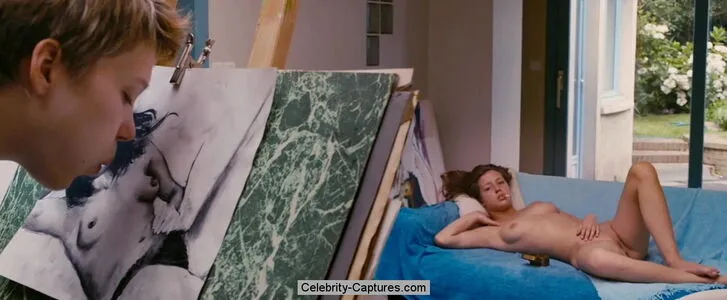 Adele Exarchopoulos / adeleexarchopoulos nude photo #0202