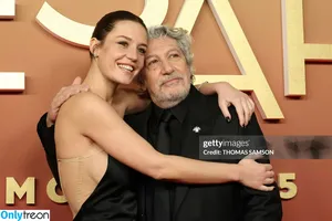 Adele Exarchopoulos / adeleexarchopoulos nude photo #0300