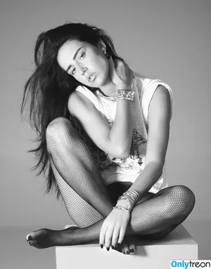 Adele Exarchopoulos / adeleexarchopoulos nude photo #0372