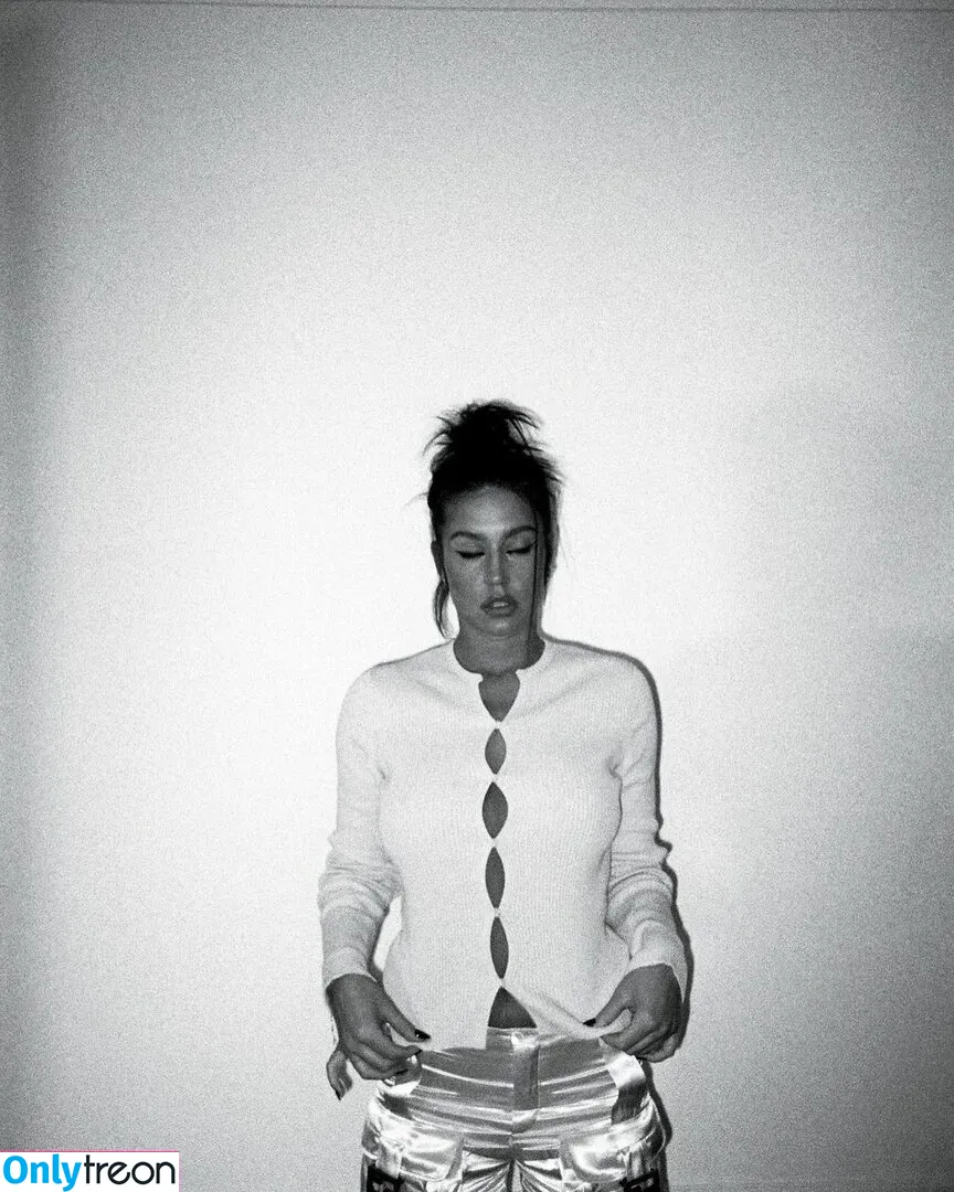 Adele Exarchopoulos голая photo #0095 (adeleexarchopoulos)