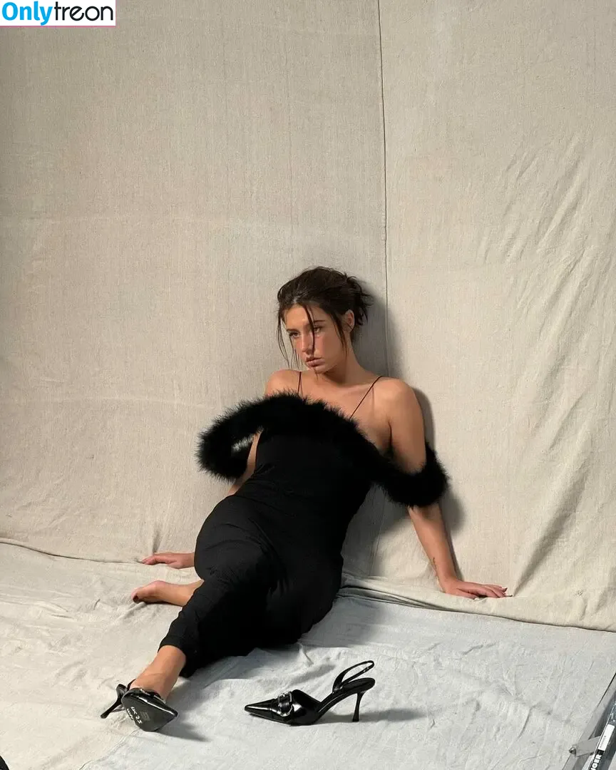 Adele Exarchopoulos голая photo #0319 (adeleexarchopoulos)