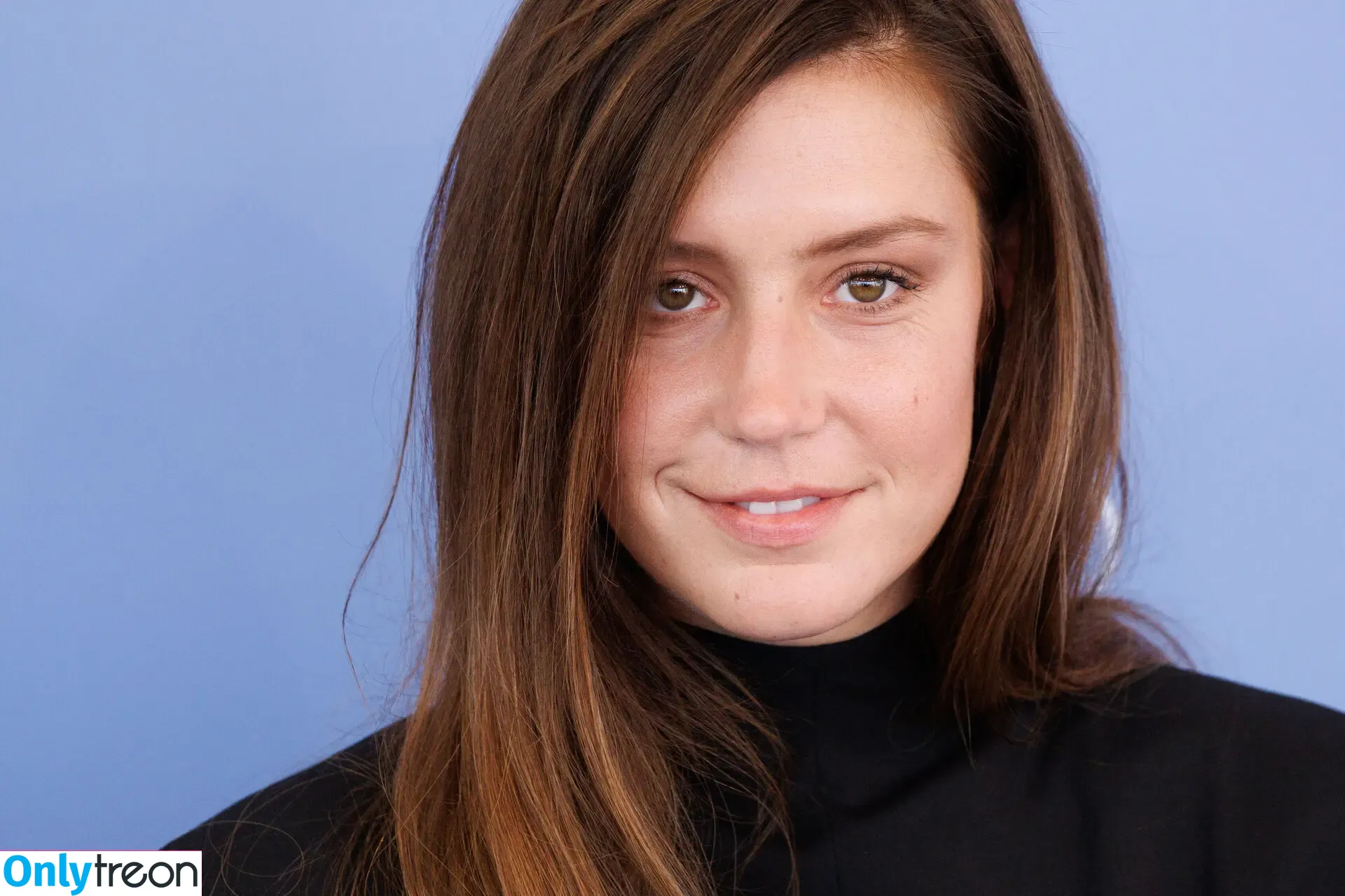 Adele Exarchopoulos nude photo #0401 (adeleexarchopoulos)