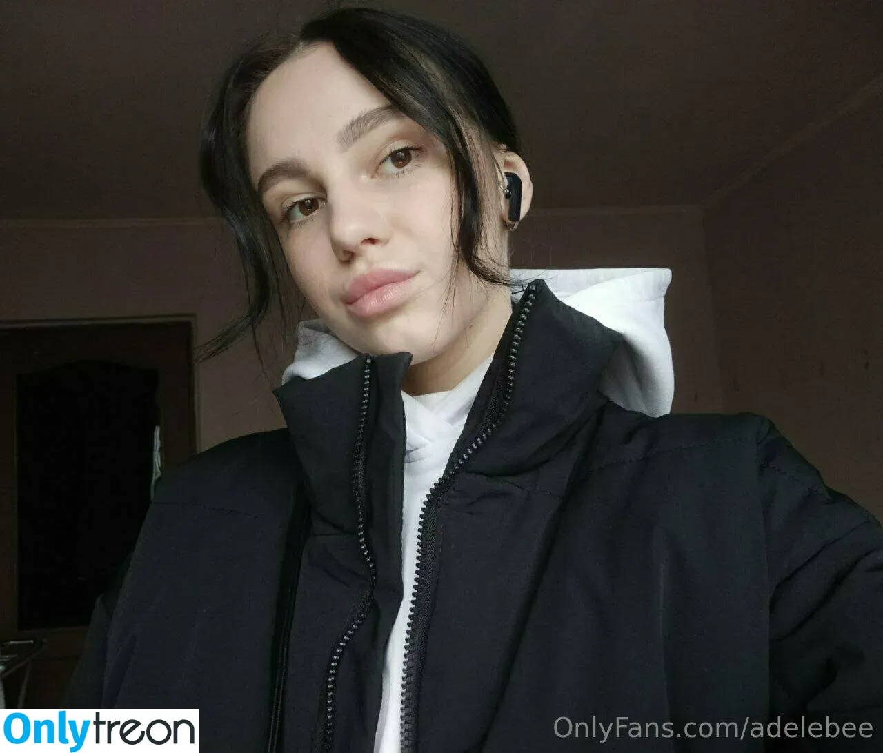 adelebee голая photo #0028 (adele.bee)