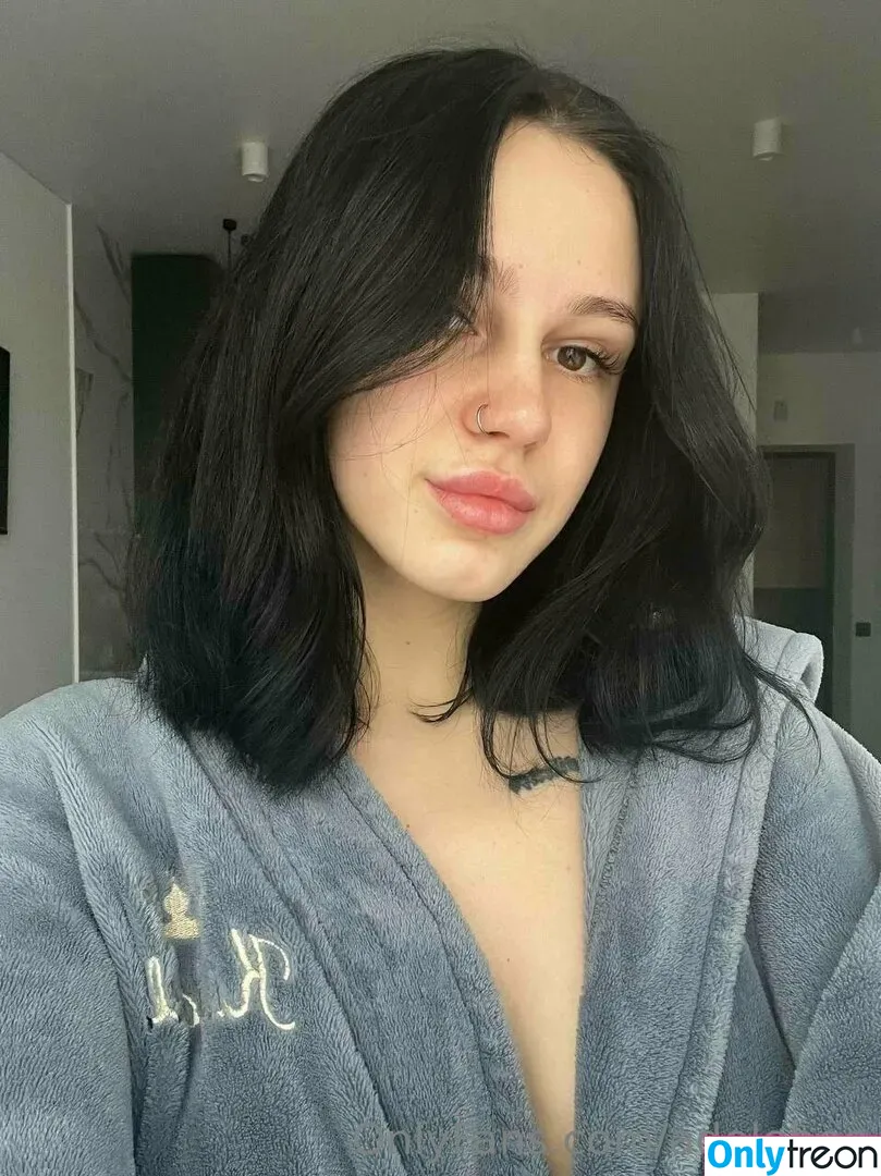 adelebee голая photo #0081 (adele.bee)