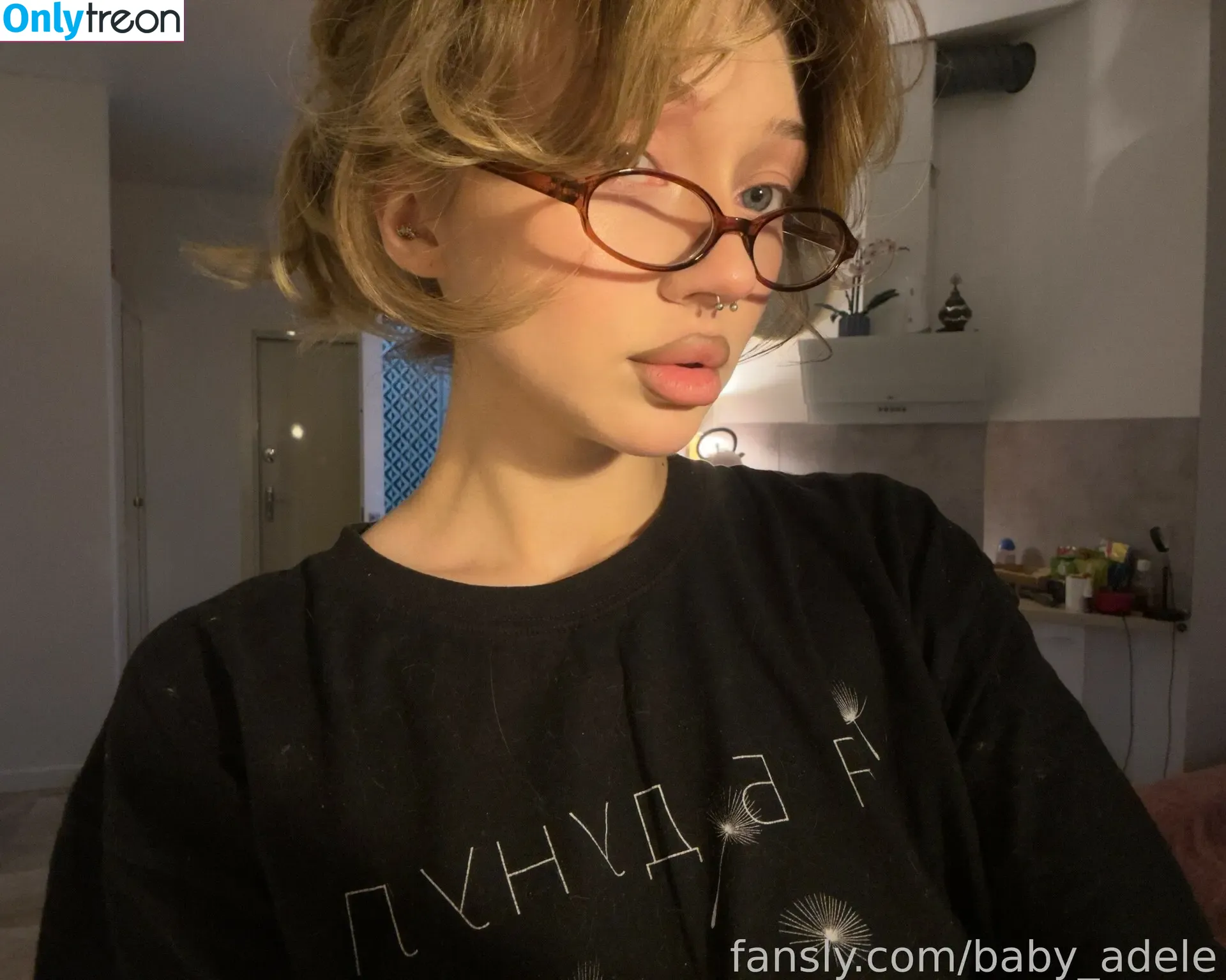 adelewilson__ голая photo #0021 (adele_wade / cozybello)
