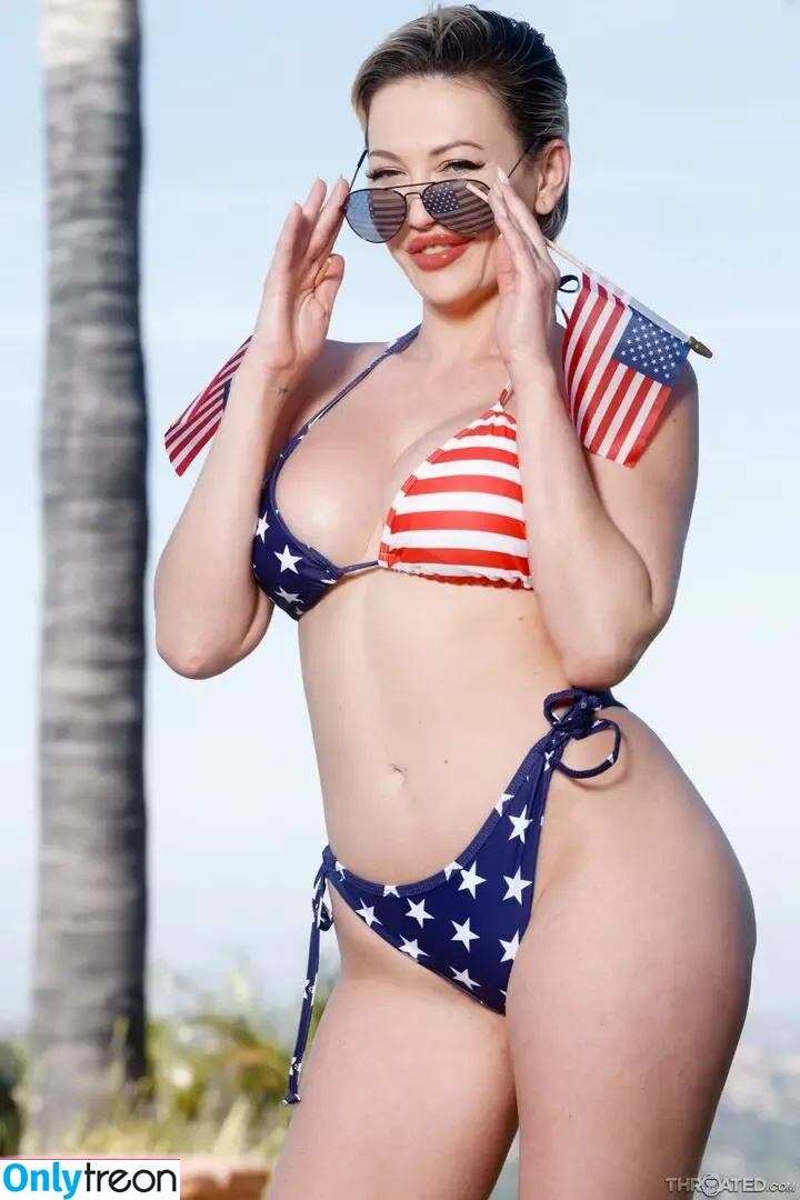Adira Allure голая photo #0313 (adiraallure / adiraallurebackup)