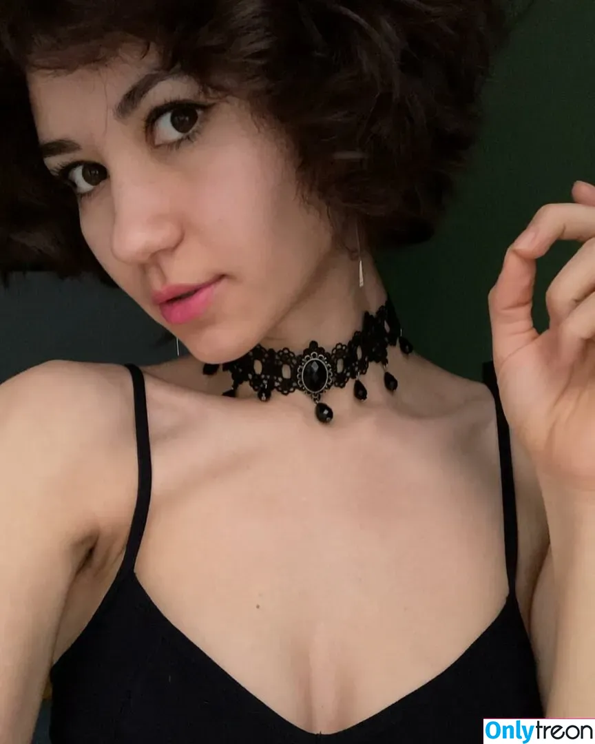 adorable_dina_official nude photo #0396 (adorable_dina)