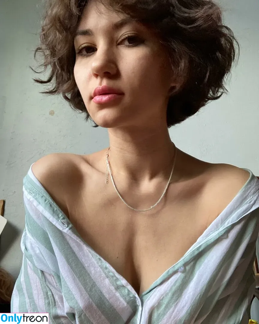 adorable_dina_official nude photo #0399 (adorable_dina)
