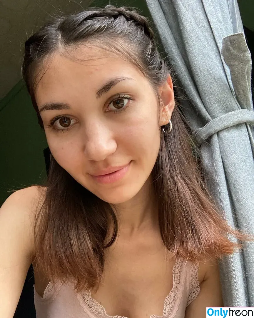 adorable_dina_official nude photo #0463 (adorable_dina)