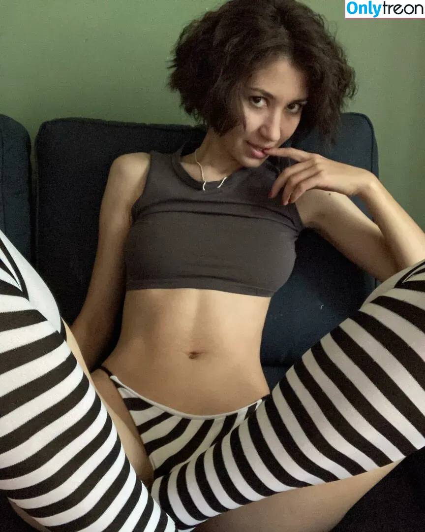 adorable_dina_official nude photo #0497 (adorable_dina)