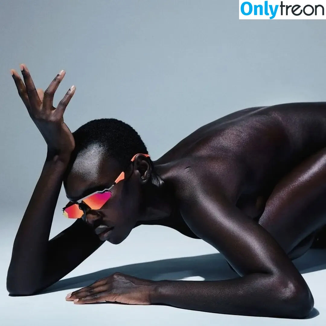 Adot Gak nude photo #0020 (Adot Gak)