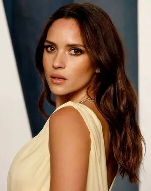 Adria Arjona / adriaarjona nude photo #0087