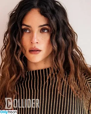 Adria Arjona / adriaarjona фото голая #0475