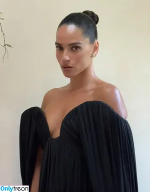 Adria Arjona / adriaarjona nude photo #0564