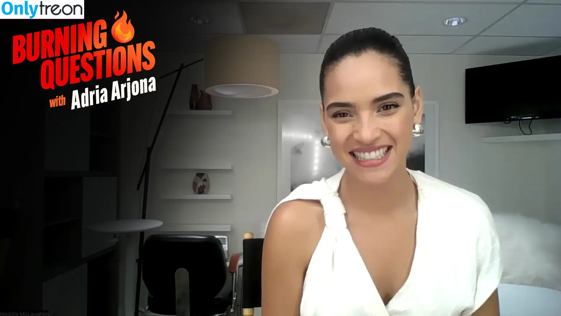 Adria Arjona голая photo #0334 (adriaarjona)