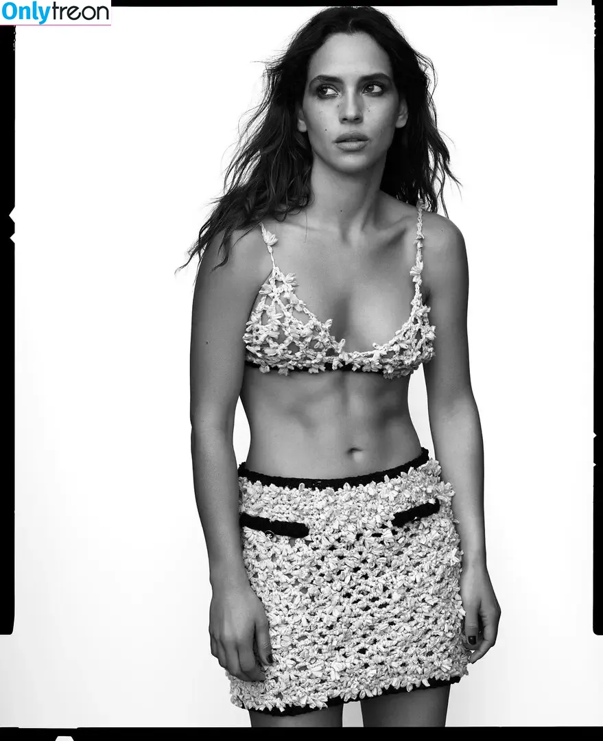 Adria Arjona голая photo #0343 (adriaarjona)