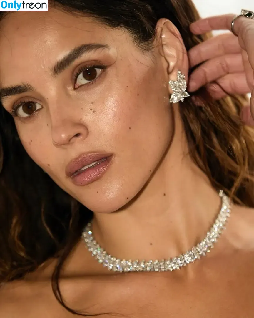 Adria Arjona голая photo #0429 (adriaarjona)
