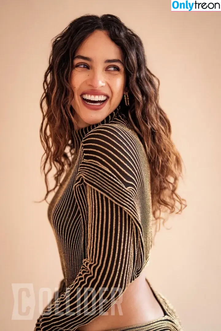 Adria Arjona голая photo #0476 (adriaarjona)