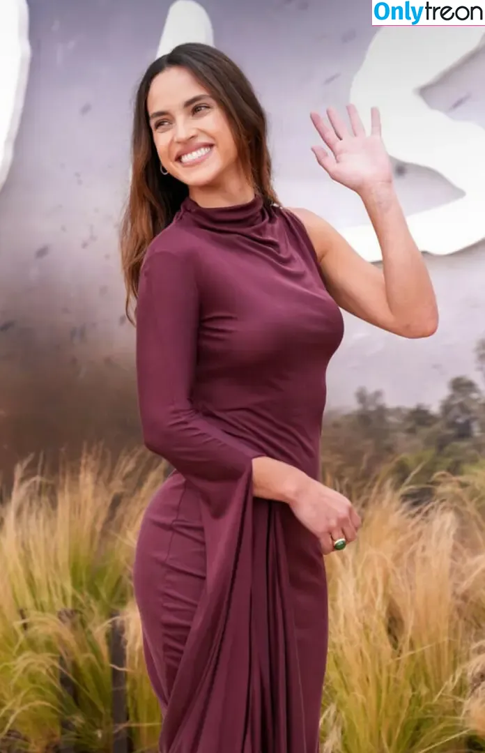Adria Arjona голая photo #0628 (adriaarjona)