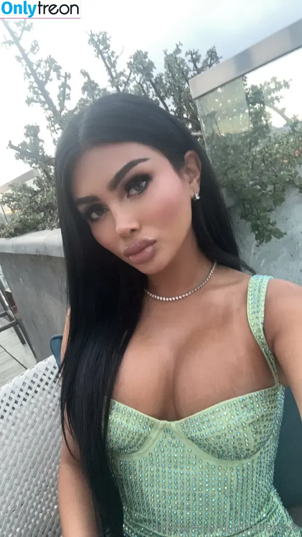 adriababyxo nude photo #0032 (adriababyxo)