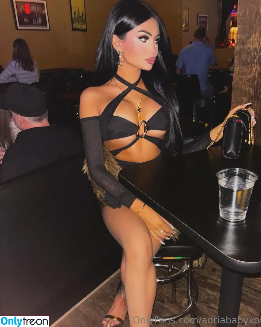 adriababyxo nude photo #0034 (adriababyxo)