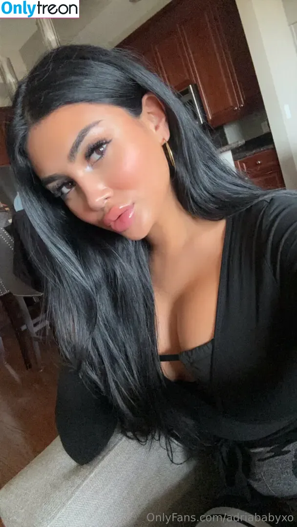 adriababyxo nude photo #0045 (adriababyxo)