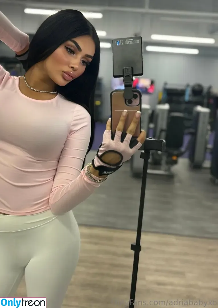 adriababyxo nude photo #0048 (adriababyxo)