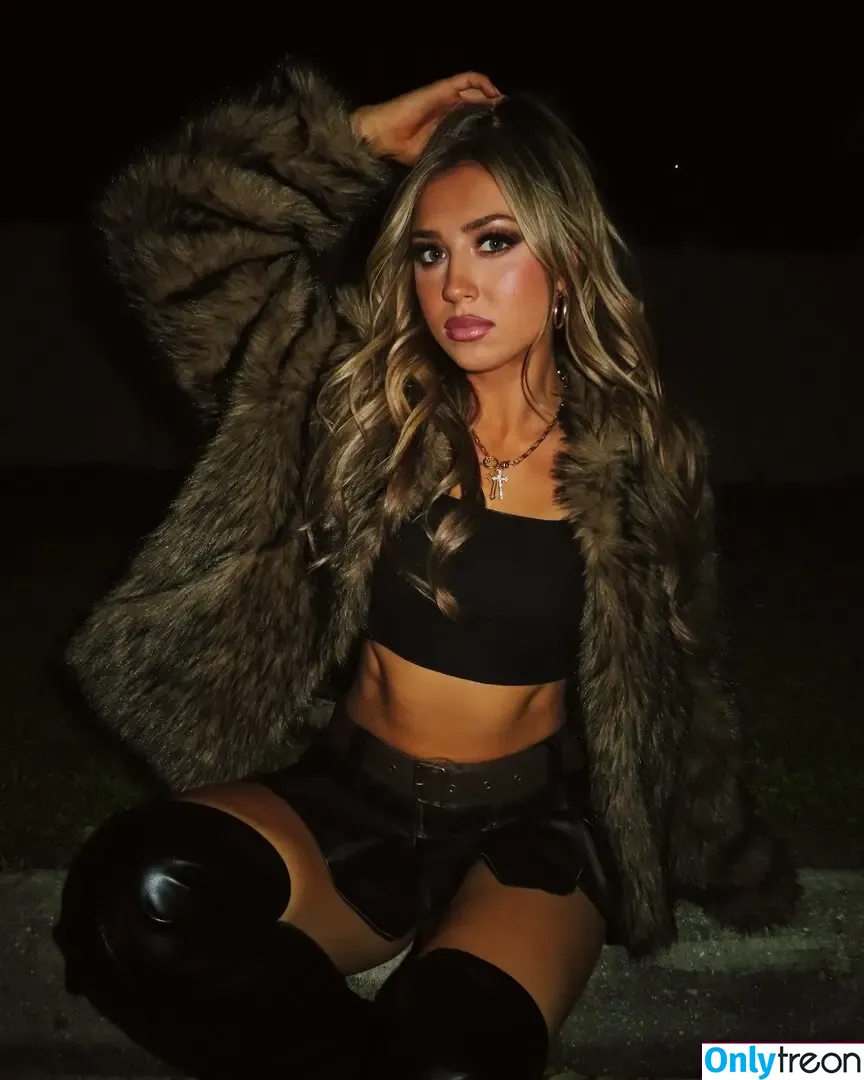 Adriana Rizzo nude photo #0078 (Anna Keefer / adrianarizzo_wwe)