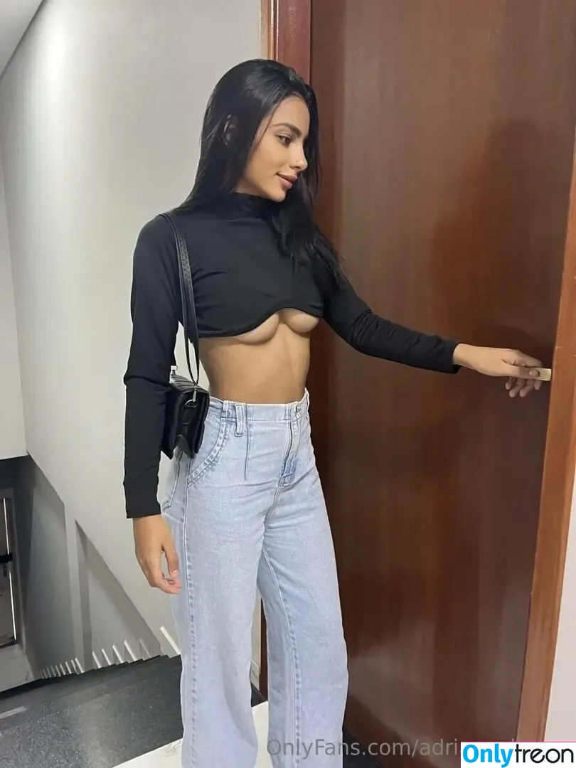 adrianaolivera голая photo #0001 (adrianamoliveraa)