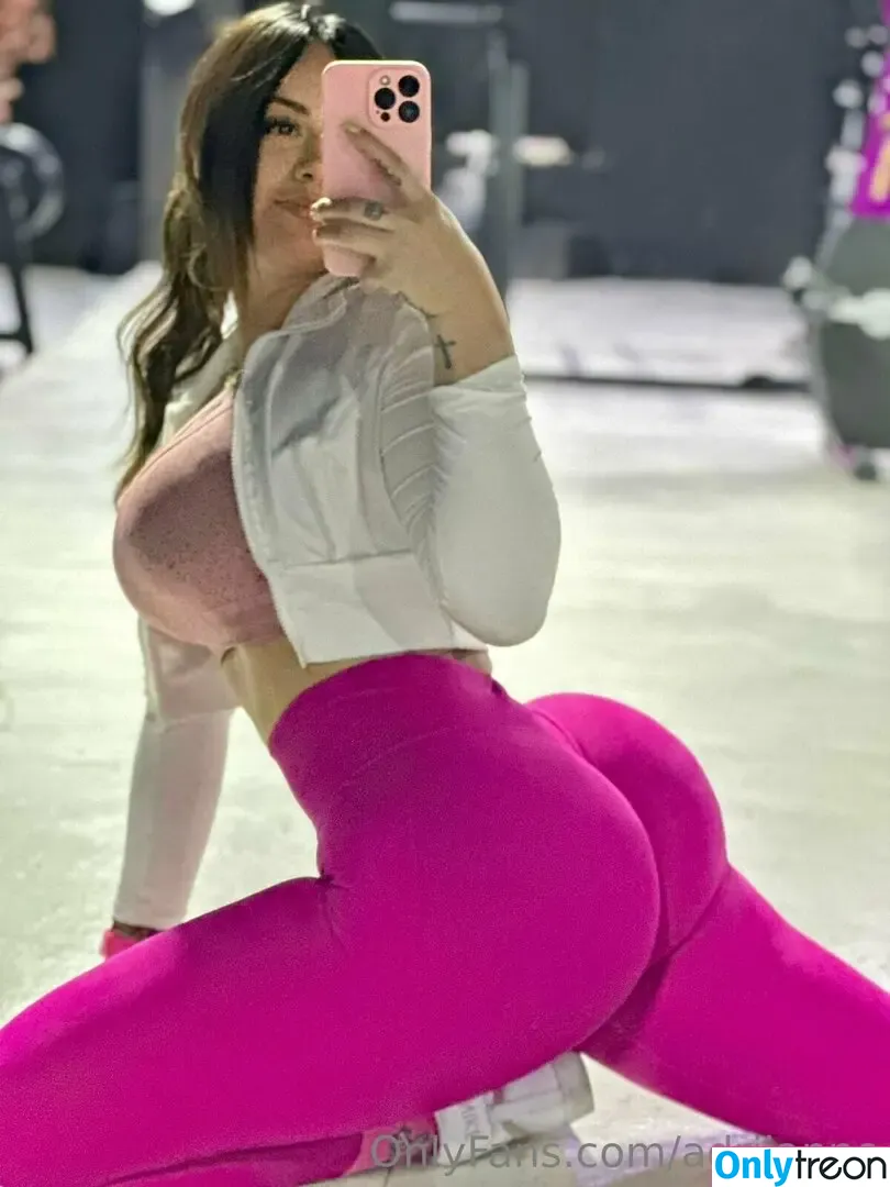 adriianne голая photo #0005 (adriannelenker)