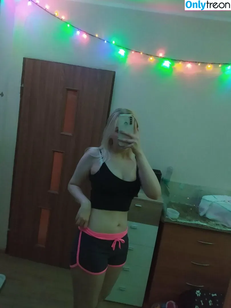 aestheticusernameuwu nude photo #0010 (hannahowo / kur0sagii / smallplushduck)