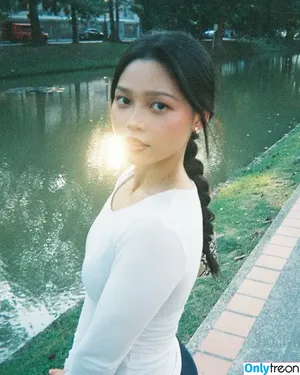 Aethyu nude photo #0041